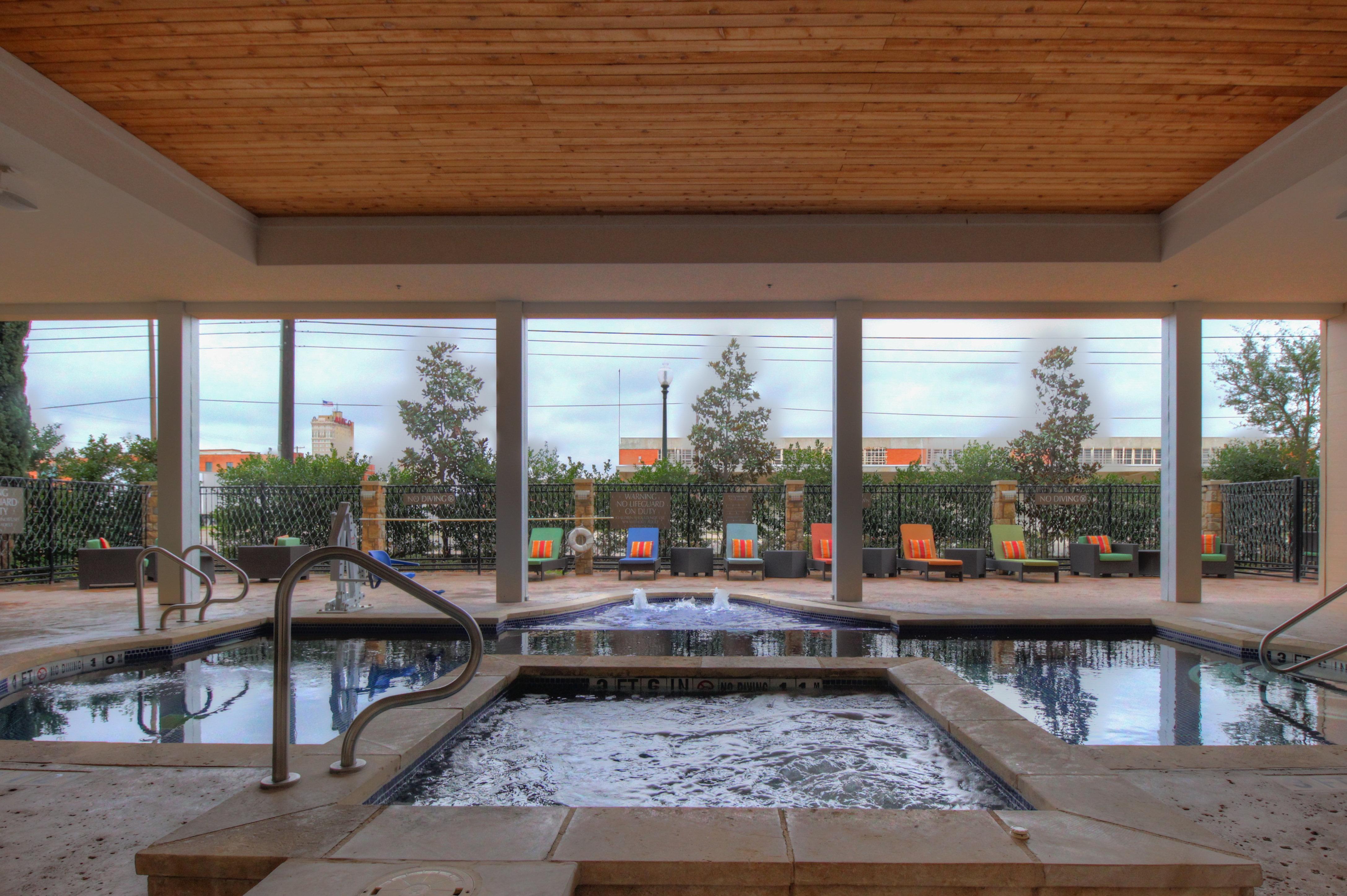 Hotel Indigo Waco By Ihg Εξωτερικό φωτογραφία